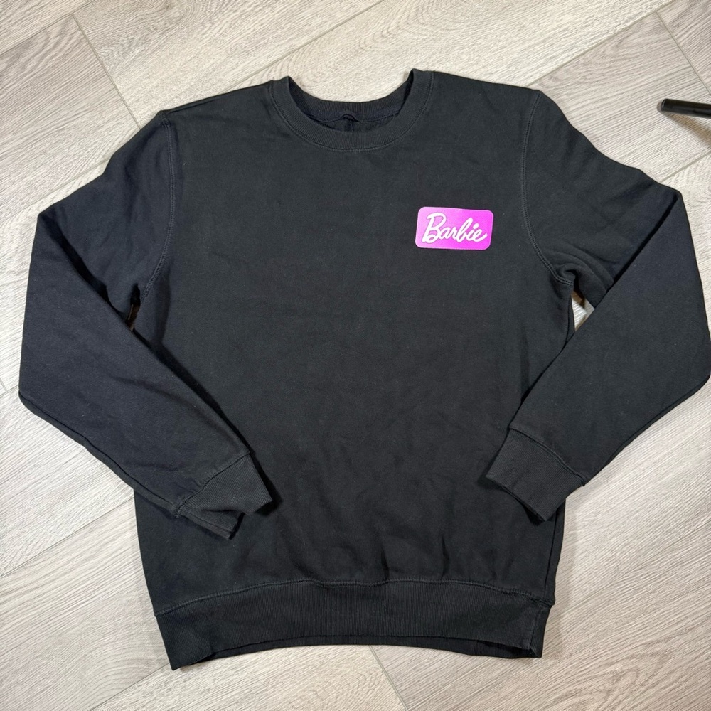 Barbie Dream car womens sweatshirt - Black, Size large - Trendy Barbie.